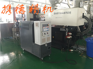 模溫機對注塑機模具的控溫